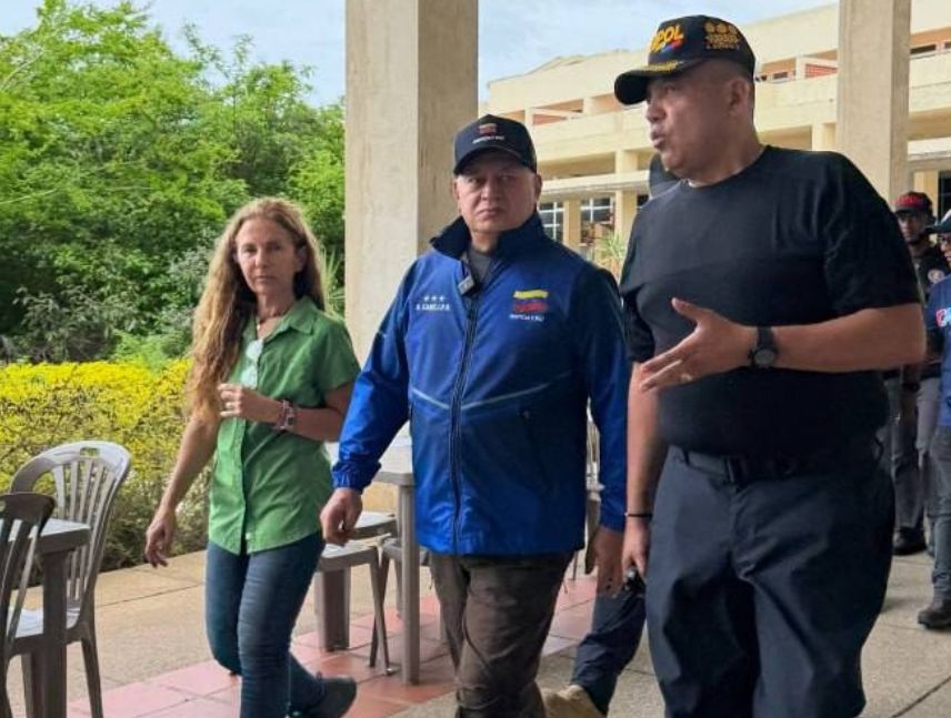Cabello afirma que la fase de rescate de sobrevivientes continúa activa
