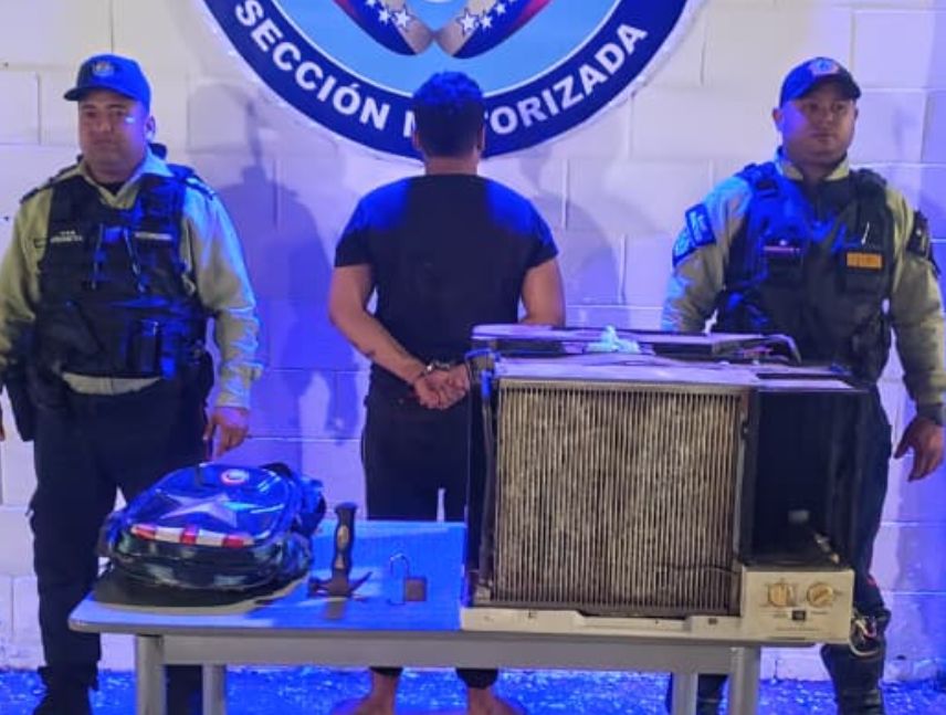 Hombre trata de robar aire acondicionado en Zulia