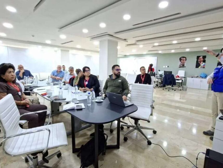 Evalúan medidas para optimizar la red asistencial en Caracas