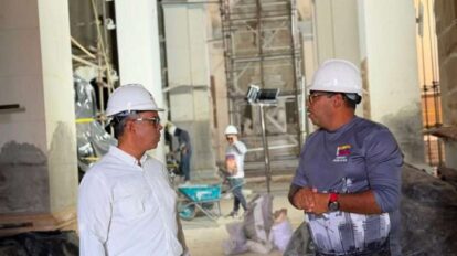 Inspeccionan trabajos de reparación en el Panteón Nacional