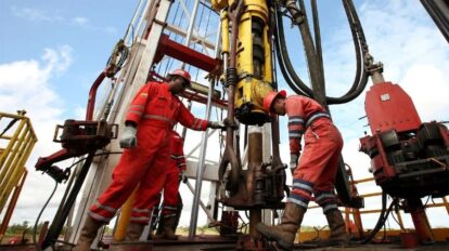 Reporta aumento de 40 % en exportaciones petroleras de Venezuela a EEUU