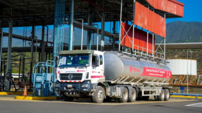 1,5 millones de litros de combustible llegan a La Guaira