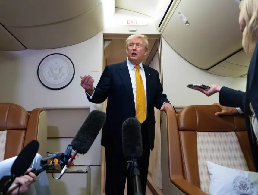 Trump destituye a miembros de comisión electoral