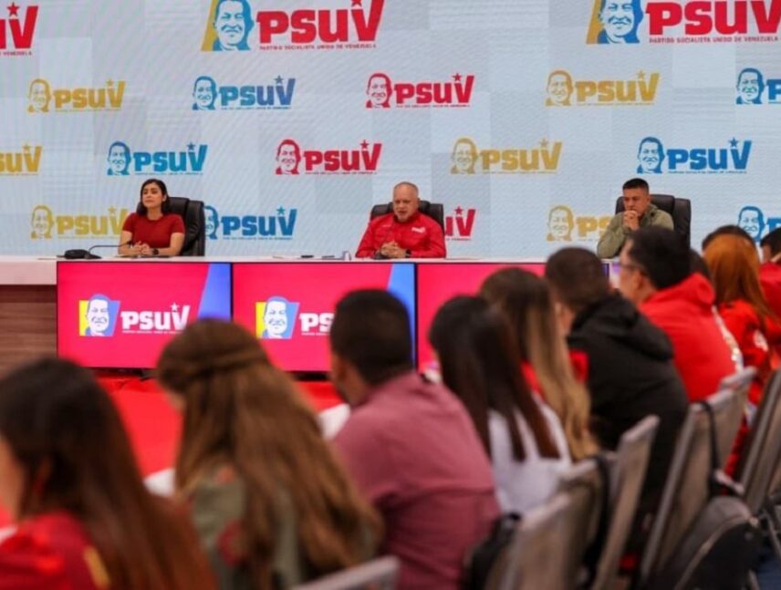 Diosdado Cabello ratifica respaldo del Psuv al retiro de Venezuela de la CPI