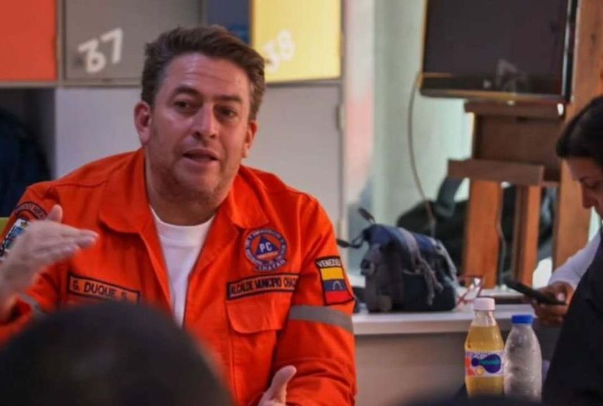 Alcalde de Chacao: 11 edificios calificados en rojo pueden ser reparados