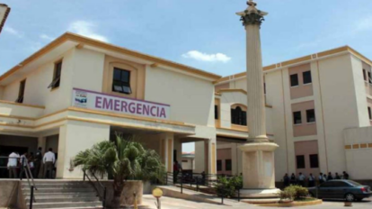 Muere hombre en Maracaibo tras desprenderse parte de la fachada del Hospital Central