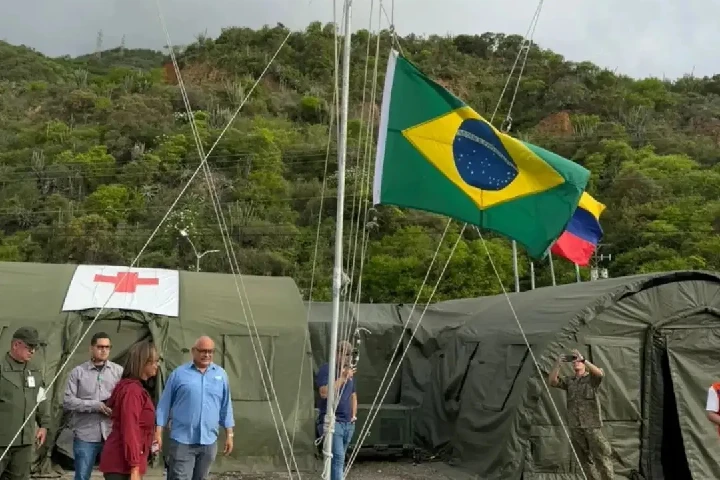 Instalan hospital de campaña de la Marina de Brasil en Camurichico