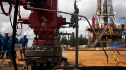 Se reduce el plazo para la revisión de contratos petroleros suscritos por Venezuela