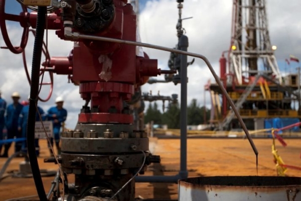 Se reduce el plazo para la revisión de contratos petroleros suscritos por Venezuela