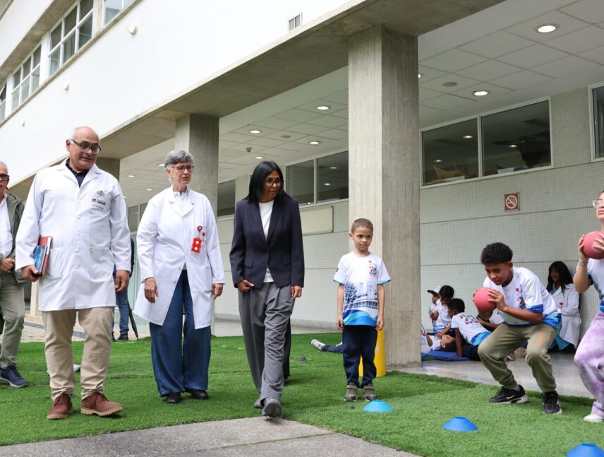 Presidenta (e) promueve modernización del Cardiológico Infantil