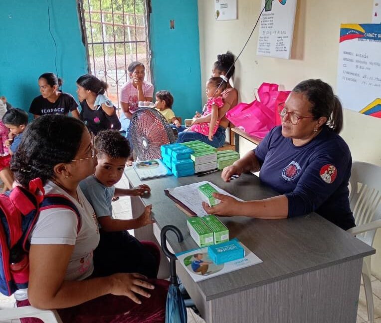 Parroquia Cristo Rey inicia campaña de donación de medicamentos