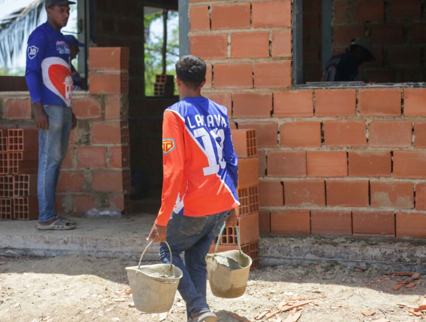 Avanza construcción de viviendas en Carabobo
