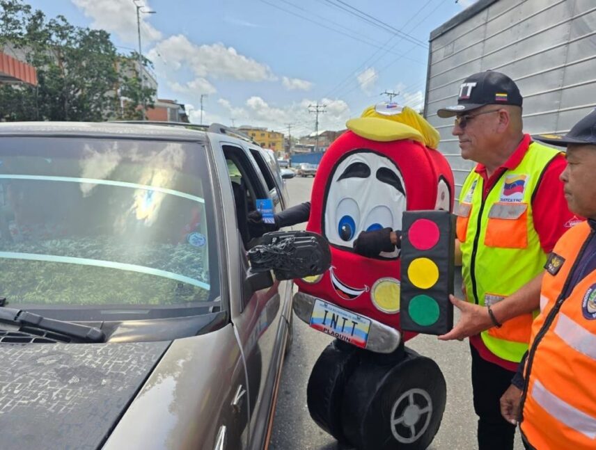 Intt desplegó Aulas Viales en el país