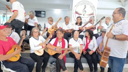 Festivales de poesía reunirán a adultos mayores en Ciudad Guayana