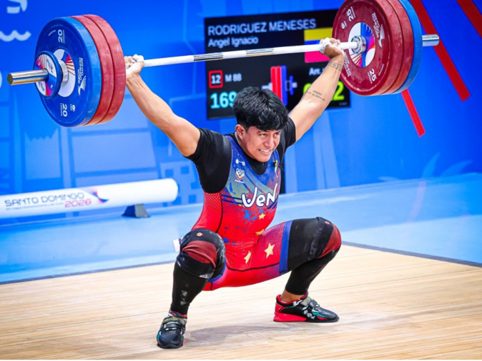 Pesista Ángel Rodríguez brilla en Ecuador