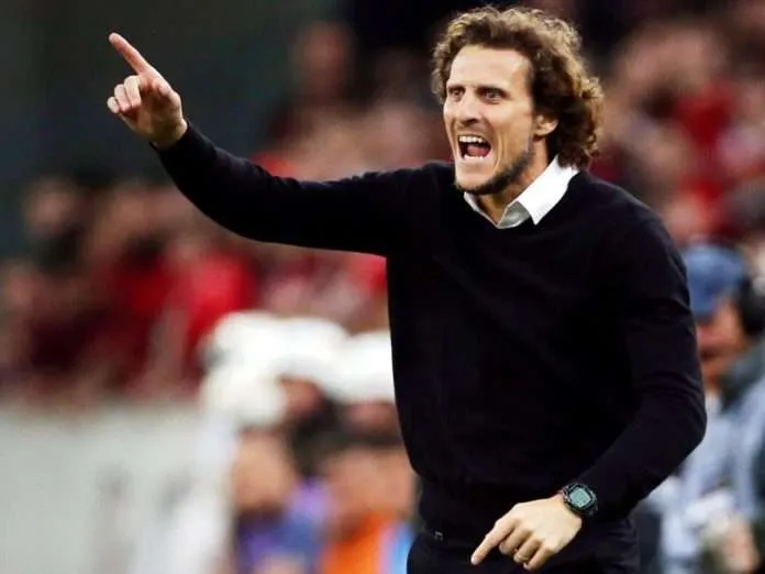 Diego Forlán es el nuevo técnico de Uruguay