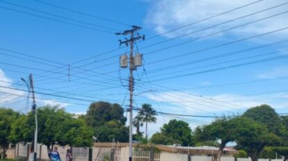 fallas eléctricas en Los Olivos