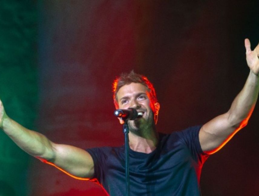 Pablo Alborán cancela concierto por neumonia
