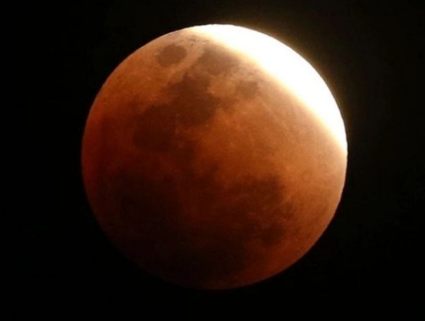 Eclipse lunar en el mundo