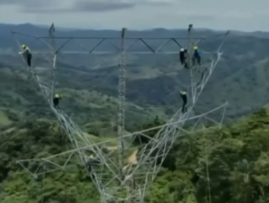 Trabajos de recuperación en Sistema Eléctrico Nacional