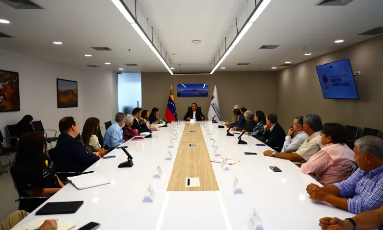 Gobierno impulsa la producción venezolana en el sector automotriz