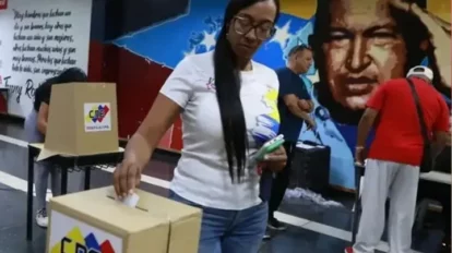 Ejecutivo nacional anuncia consulta popular para el próximo 11-Oct