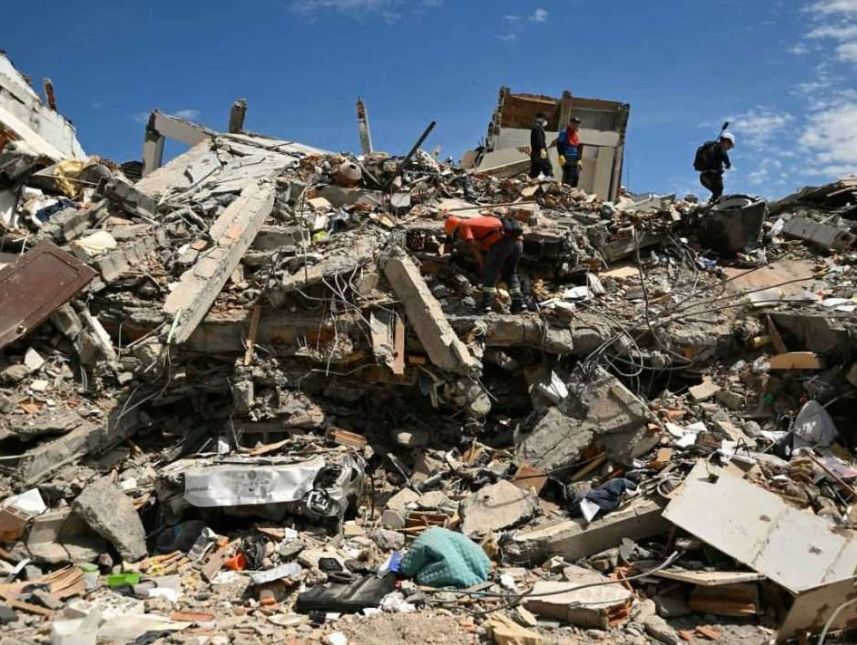 Venezuela se solidariza con Indonesia tras terremoto de magnitud 7,7