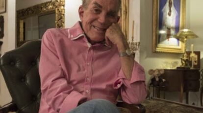 Gilberto Correa se recupera de su cirugía de reemplazo de cadera