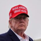Trump amenaza con bombardear “sin piedad” a Omán