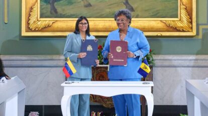 Gobiernos de Venezuela y Barbados firman declaración conjunta
