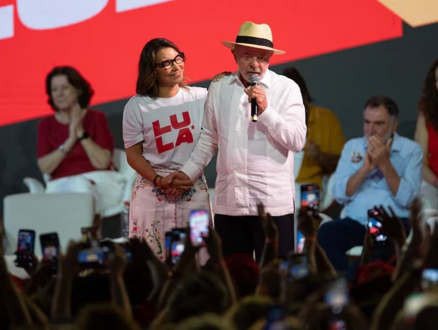Lula y Bolsonaro comienzan su propaganda electoral en TV