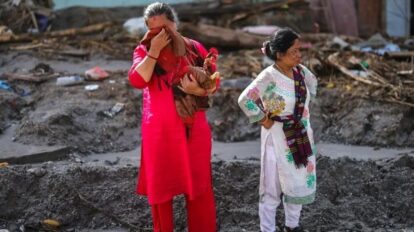 Deslaves en el Himalaya dejan casi 800 muertos