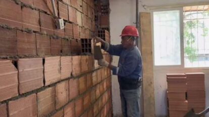 Reconstrucción de torres en La Rinconada registra 90 % de avance