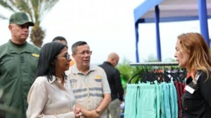 Delcy Rodríguez inicia Plan de Reactivación Económica en La Guaira