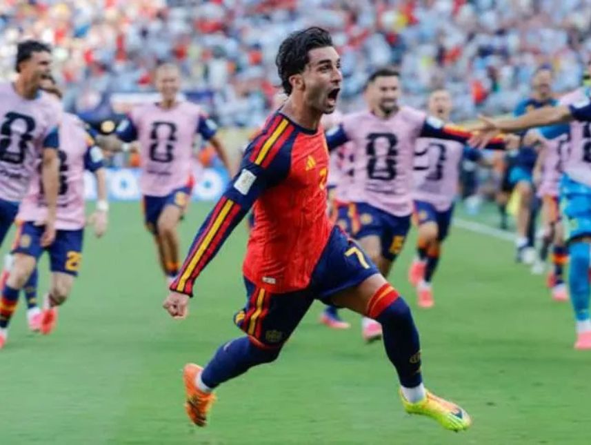 Ferran Torres es nuevo jugador del PSG