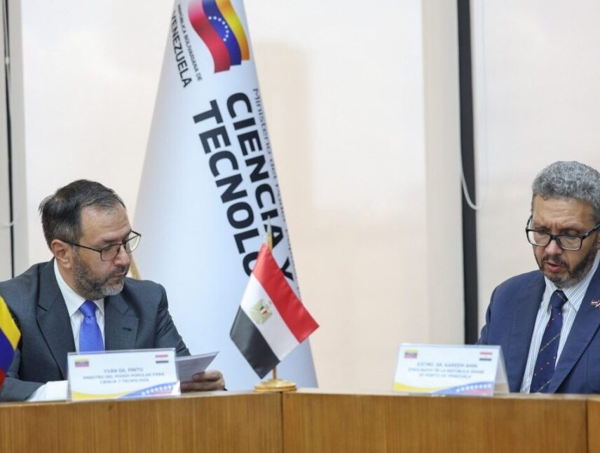 Venezuela y Egipto afinan agenda de cooperación en ciencia y telecomunicaciones