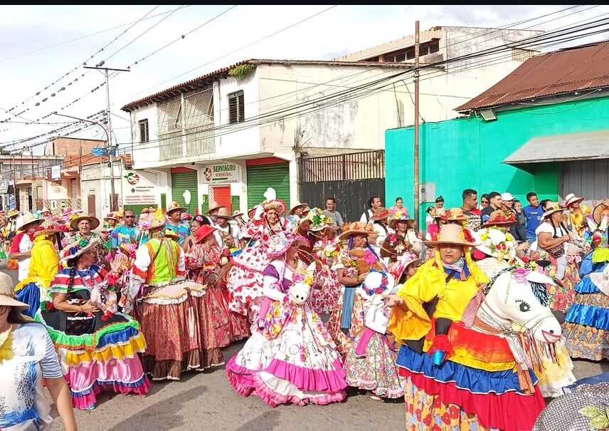 Bolívar participa en encuentro de burras y burriquitas tradicionales de Venezuela