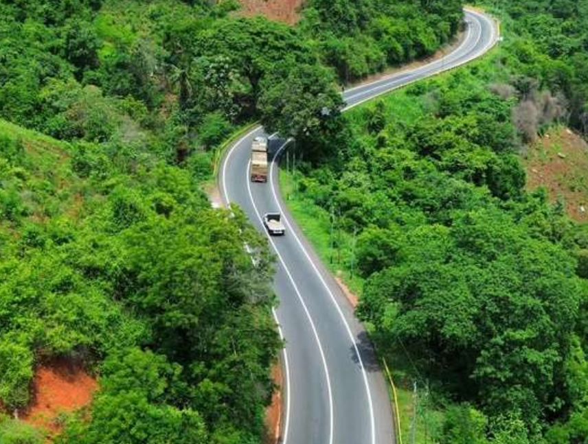 Recuperan tramo vial que conecta a Anzoátegui con Sucre