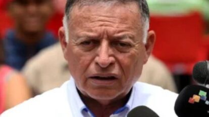 Arias Cárdenas teme que lo acusen de destruir el país