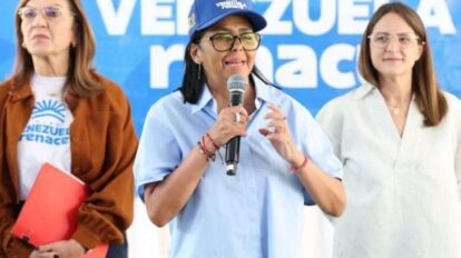 Entregan 102 viviendas rehabilitadas en San Bernardino