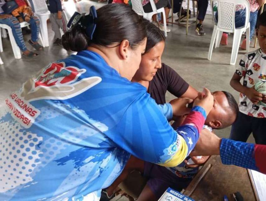 Activan plan de vacunas para zonas indígenas de Bolívar y Táchira
