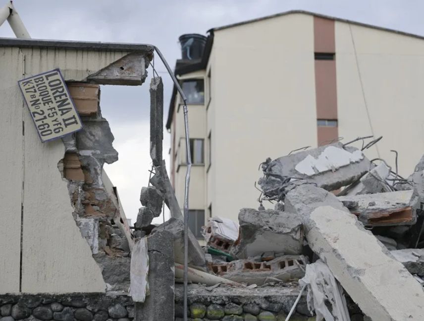 Colombia registra 314 fallecidos diez días después del terremoto