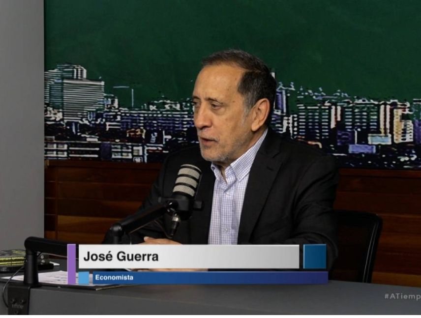 José Guerra prevé una disminución en la devaluación en los próximos meses