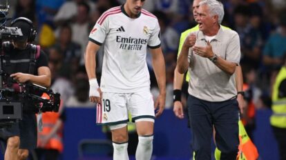 Espí da la primera victoria al Madrid de Mou
