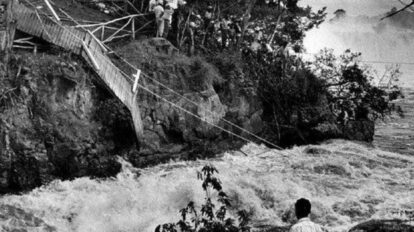 Recuerdan el trágico colapso del puente colgante del parque La Llovizna