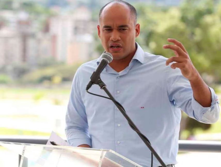 Héctor Rodríguez garantiza el retorno a clases el 14 de septiembre