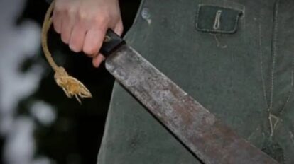 Asesinan a un obrero a machetazos