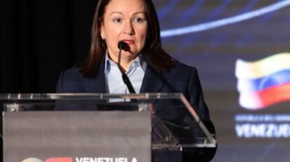 Ministra Henao resalta alcance del acuerdo petrolero con EEUU