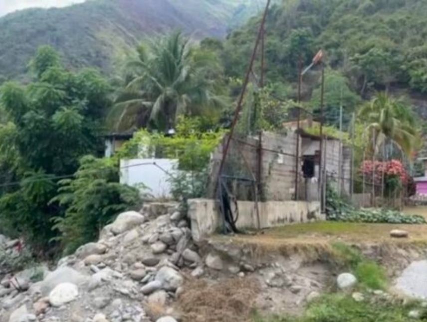 Más de 200 familias de Valera en riesgo por crecida de río
