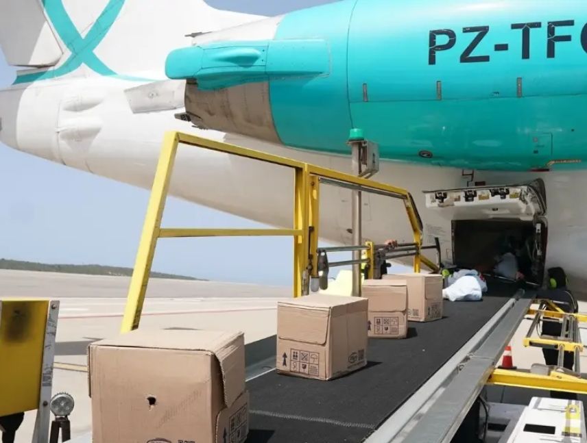 Venezuela recibió siete toneladas de ayuda humanitaria enviadas por Surinam
